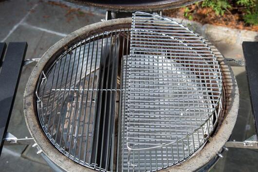Slow 'N Sear Elevated Grate - Image 8