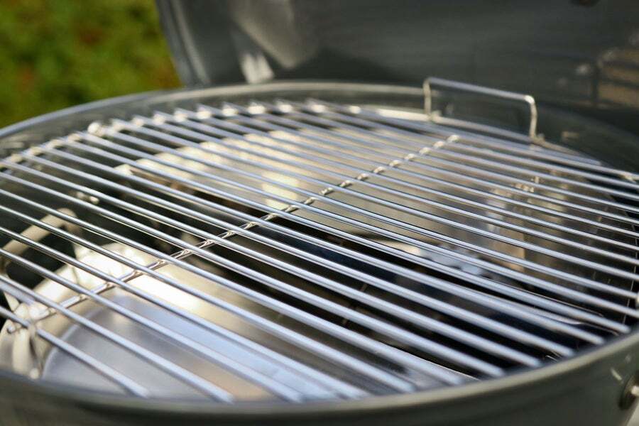 Slow 'N Sear Travel Kettle Grill - Image 16