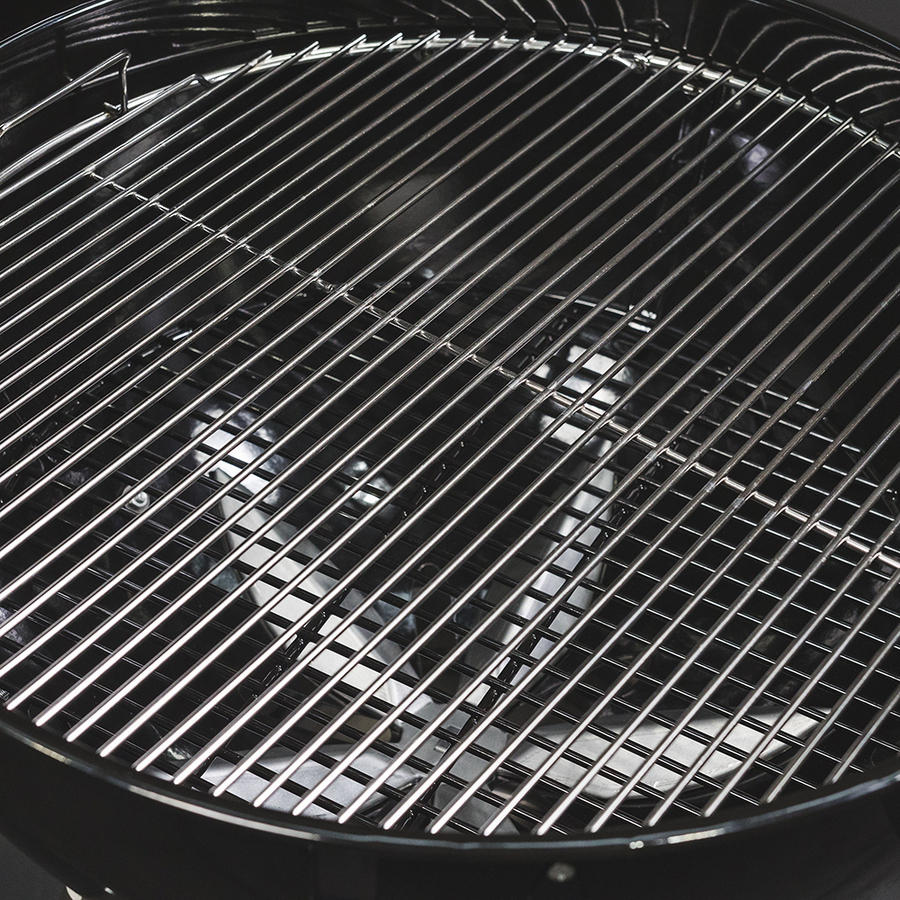 SNS Grills - Slow 'N Sear Kettle BBQ- Black - Image 12