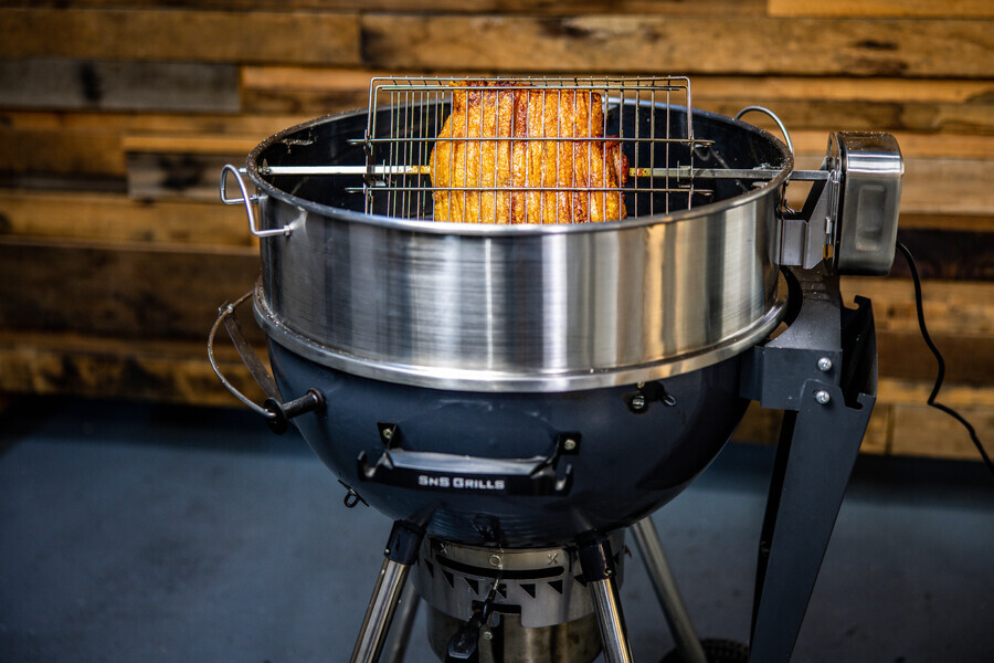 Slow 'N Sear Kettle Ring Rotisserie Kit - Image 11
